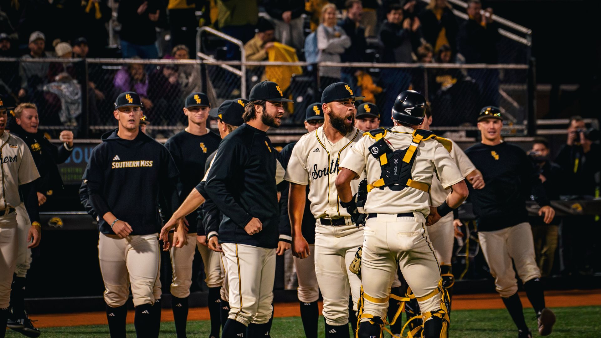 Baseball night game