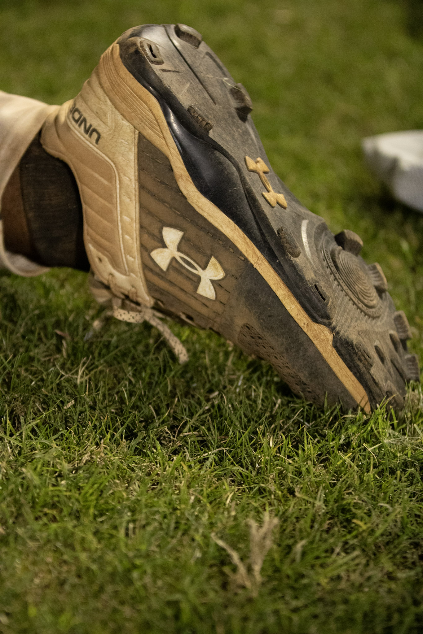 Baseball cleats